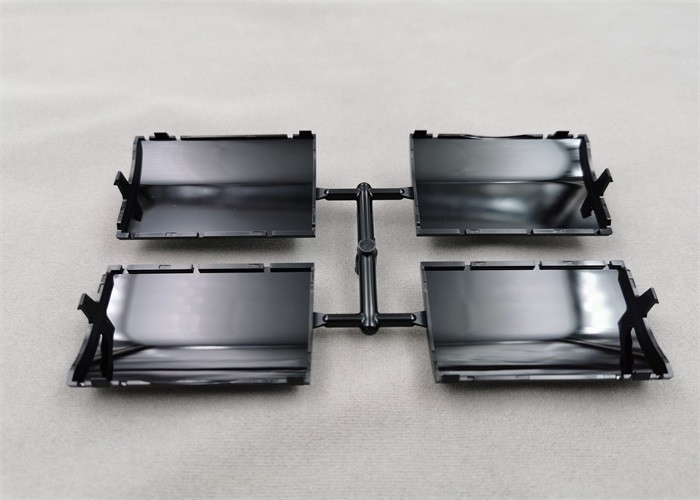 Maximales 50nm Transparenz-IR-Filter-Fenster-Plastikeinspritzungs-Werkzeugausstattung der Oberflächenrauigkeits-90%